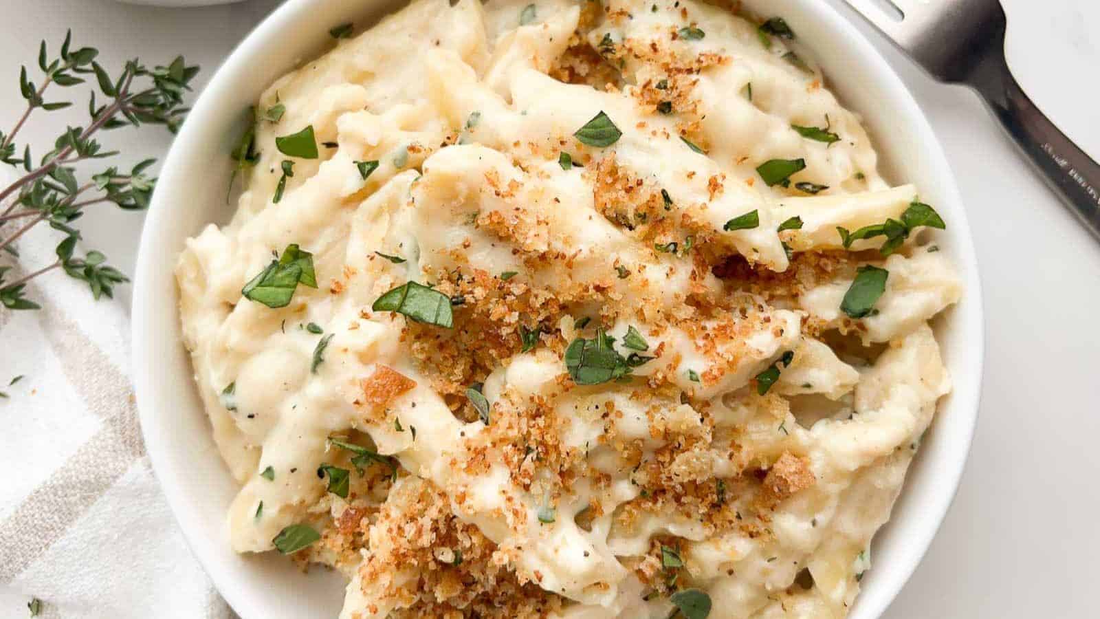 Italian-style mac and cheese baked creamy with melted cheese and pasta.