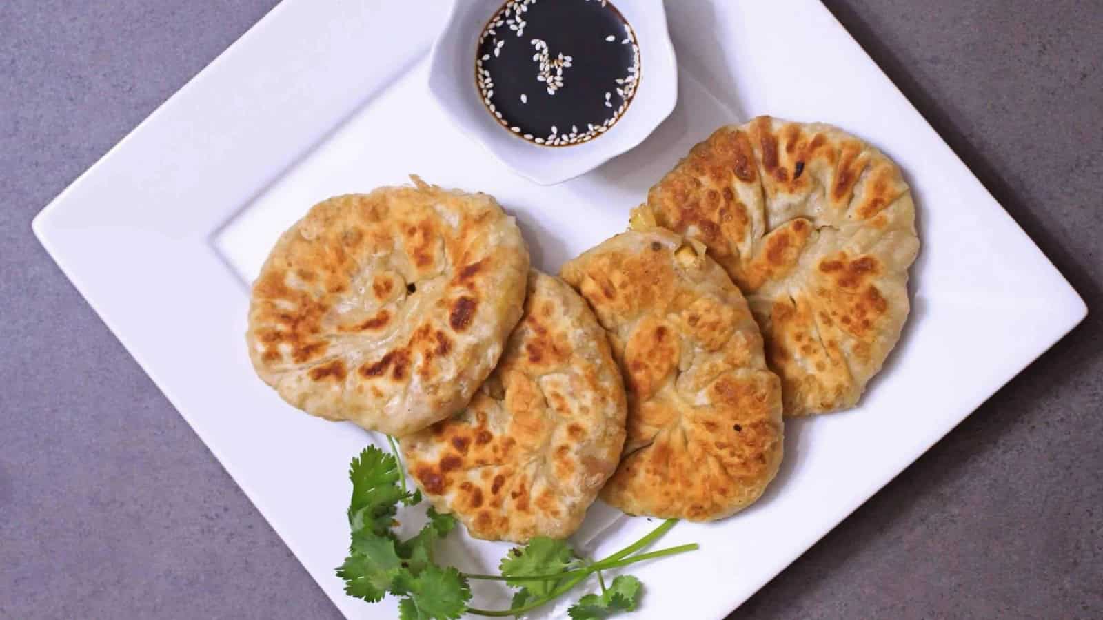 Pan-fried Chinese stuffed pancakes filled with a savory vegetable filling.